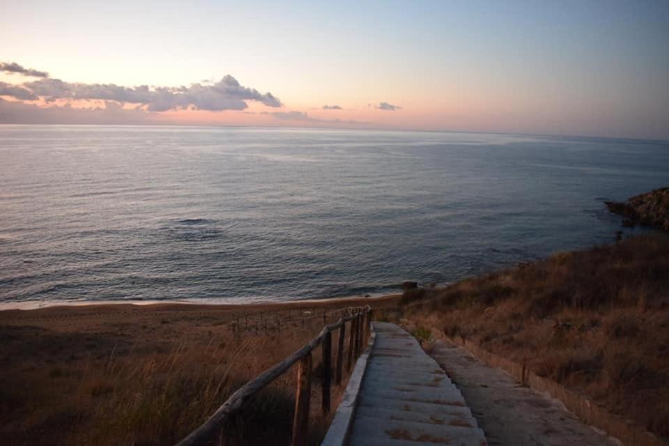 לינה וארוחת בוקר Isola Di Capo Rizzuto Casa Elvira מראה חיצוני תמונה